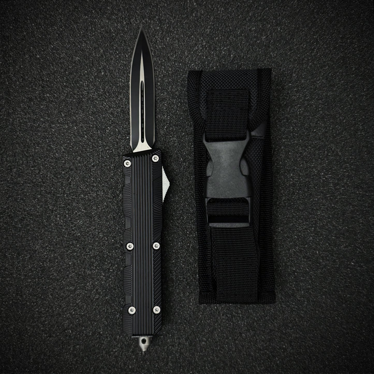 Liner Strike knife