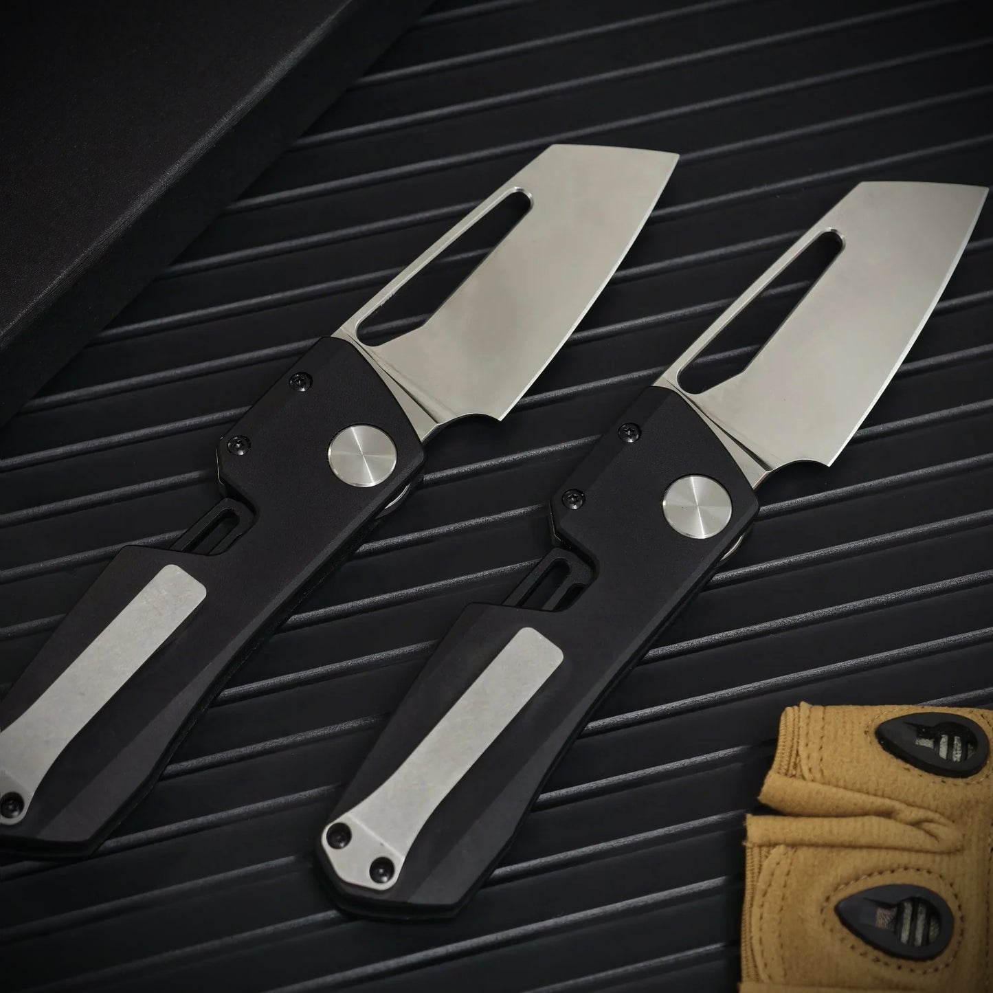 Nightfall Titan knife
