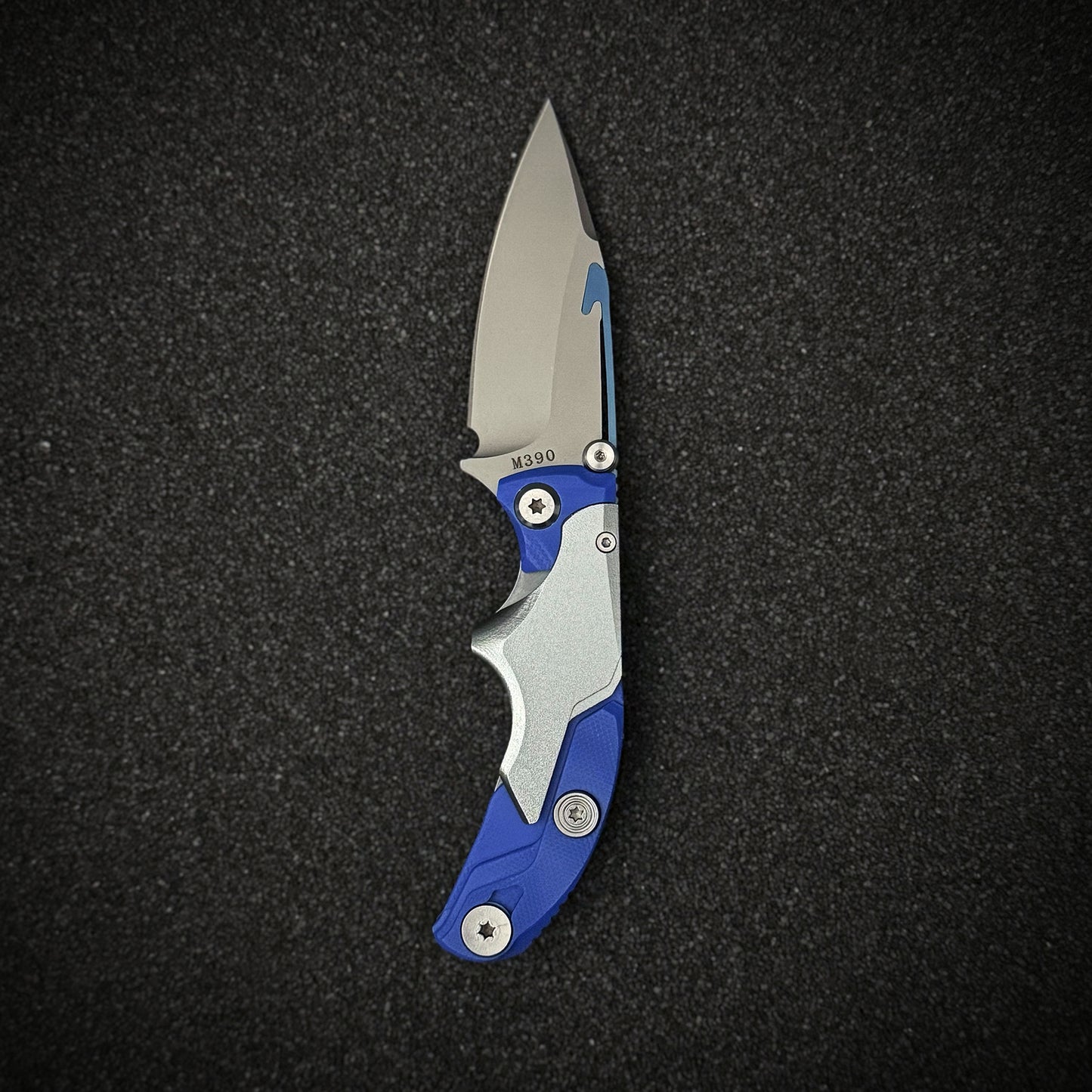 Titan Flux knife