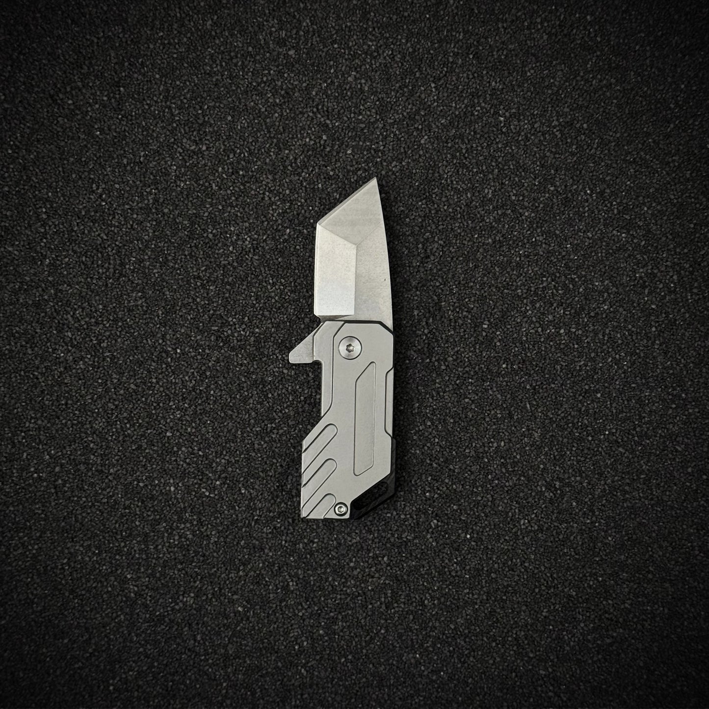 Micro Edge knife