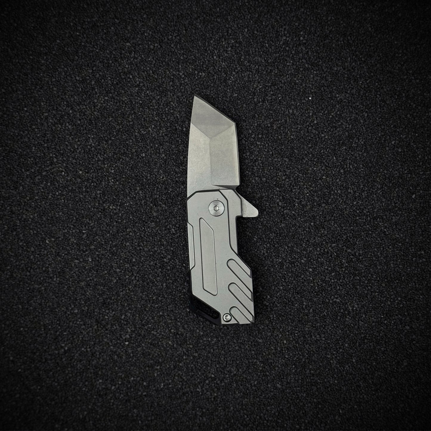 Micro Edge knife