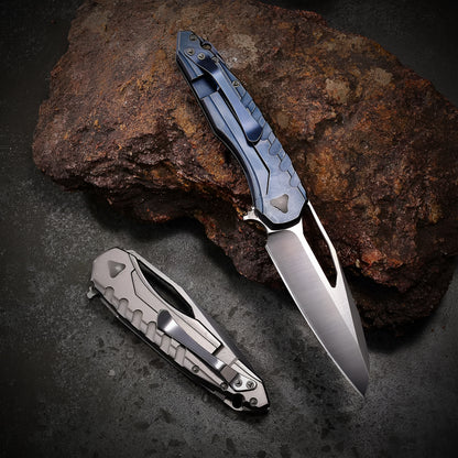 Stormhawk knife