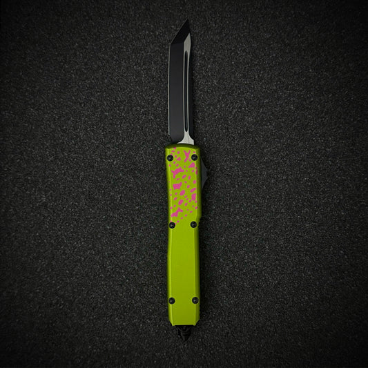 Tanto Point Zombie knife