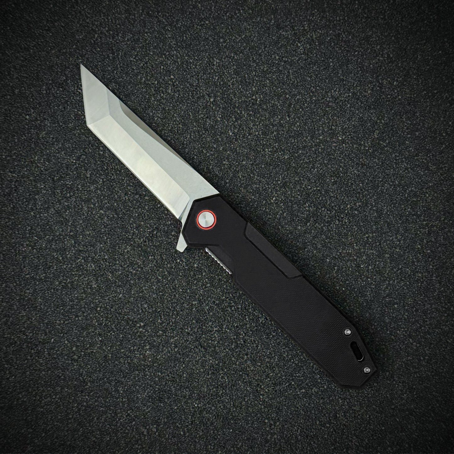 Tangora knife