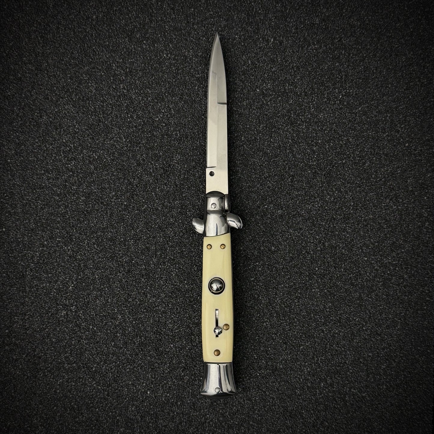 Sicilian Icon knife